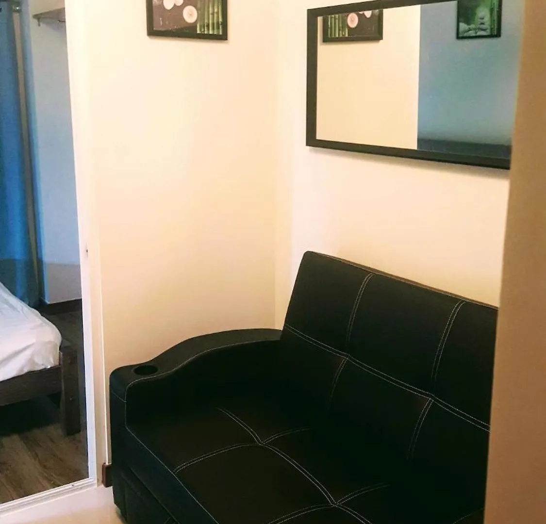 Millionaire Makati Brio Tower Rockwell Sunset View Apartment Manila